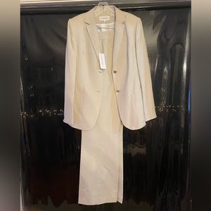 NWT Calvin Klein Women’s Linen Suit